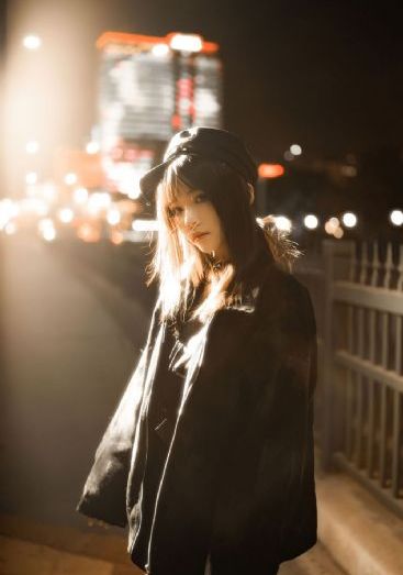 免费高清欧美大片真人偷拍