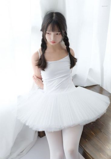 被宠物舔穴h玩耍h