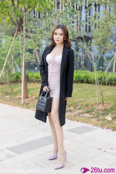 嫩叶草一区七免费资源