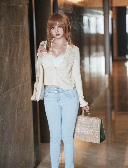 被全校围观的清纯少女康复后的励志故事