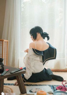 两个女人相互慰爱