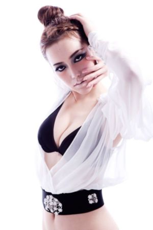 偷情时被长辈发现h