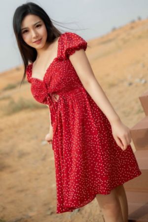 趴着大白屁股猛c