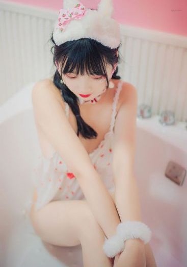 久久久久日日碰碰狠狠舔